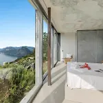 Skyline - Pool - Lakeview - Privacy - Happy