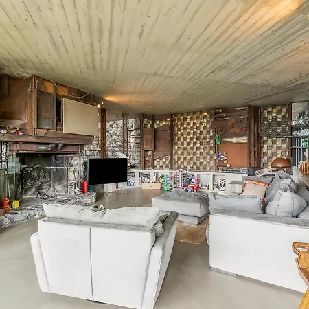 Skyline - Pool - Lakeview - Privacy - Happy Appartamento