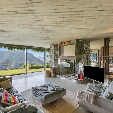 Skyline - Pool - Lakeview - Privacy - Happy